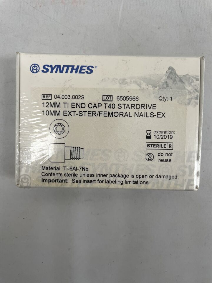 04.003.002S - SYNTHES - End Cap, 12 dia. x 10 mm Length, with T40 Stardrive, For 9 to 12 mm Femoral Nails, (EA) - ( Expiry Date: 2019-10-17 )