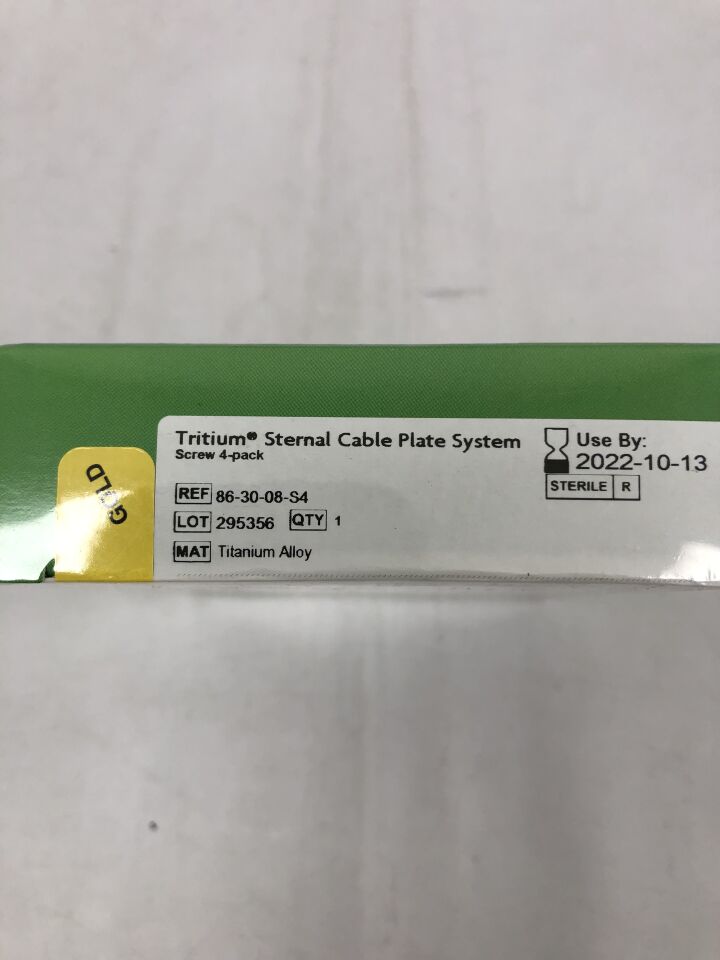 86-30-08-S4 - RTI SURGICAL - Tritium Sternal Cable Plate System, Screw, 3.0mm x 8mm, (BX/4) - ( Expiry Date: 2023-06-21 )