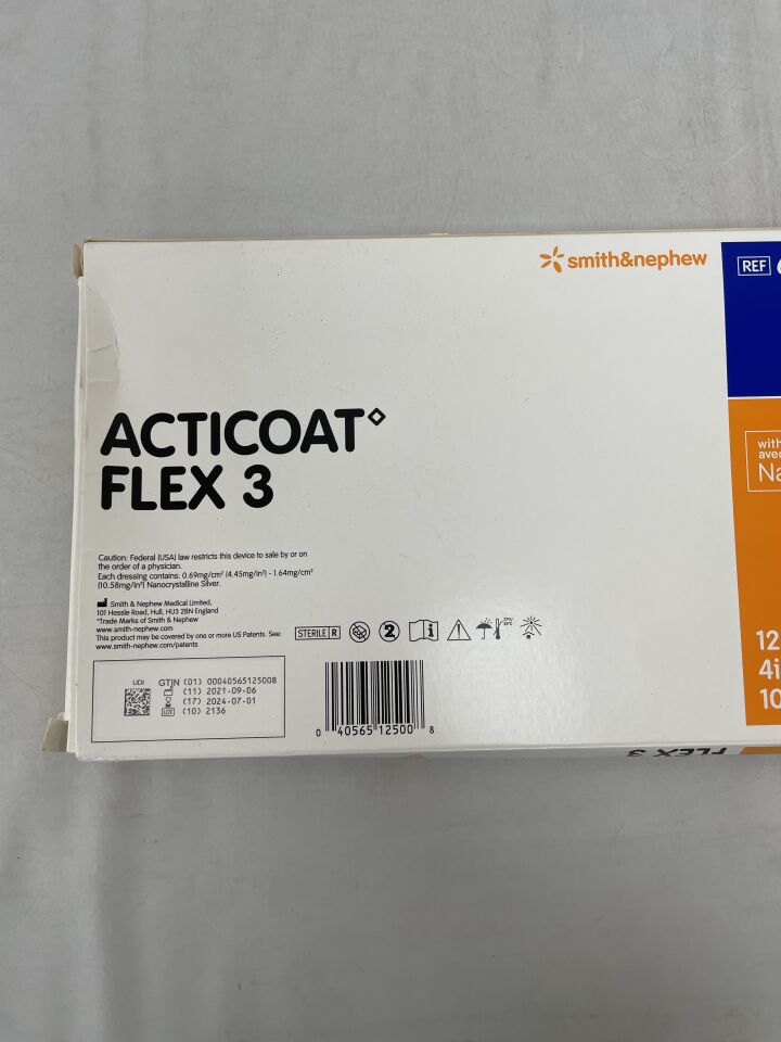 66800417 - SMITH & NEPHEW - acticoat flex 3 silver antimicrobial barrier dressing 4" x 8", (BX/12)