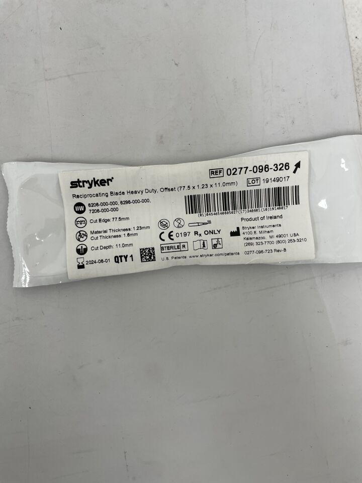 0277-096-326 - STRYKER - reciprocating blade, heavy duty, offset 77.5mm x 11mm x 1.23mm, () - ( Expiry Date: 2024-06-01 )