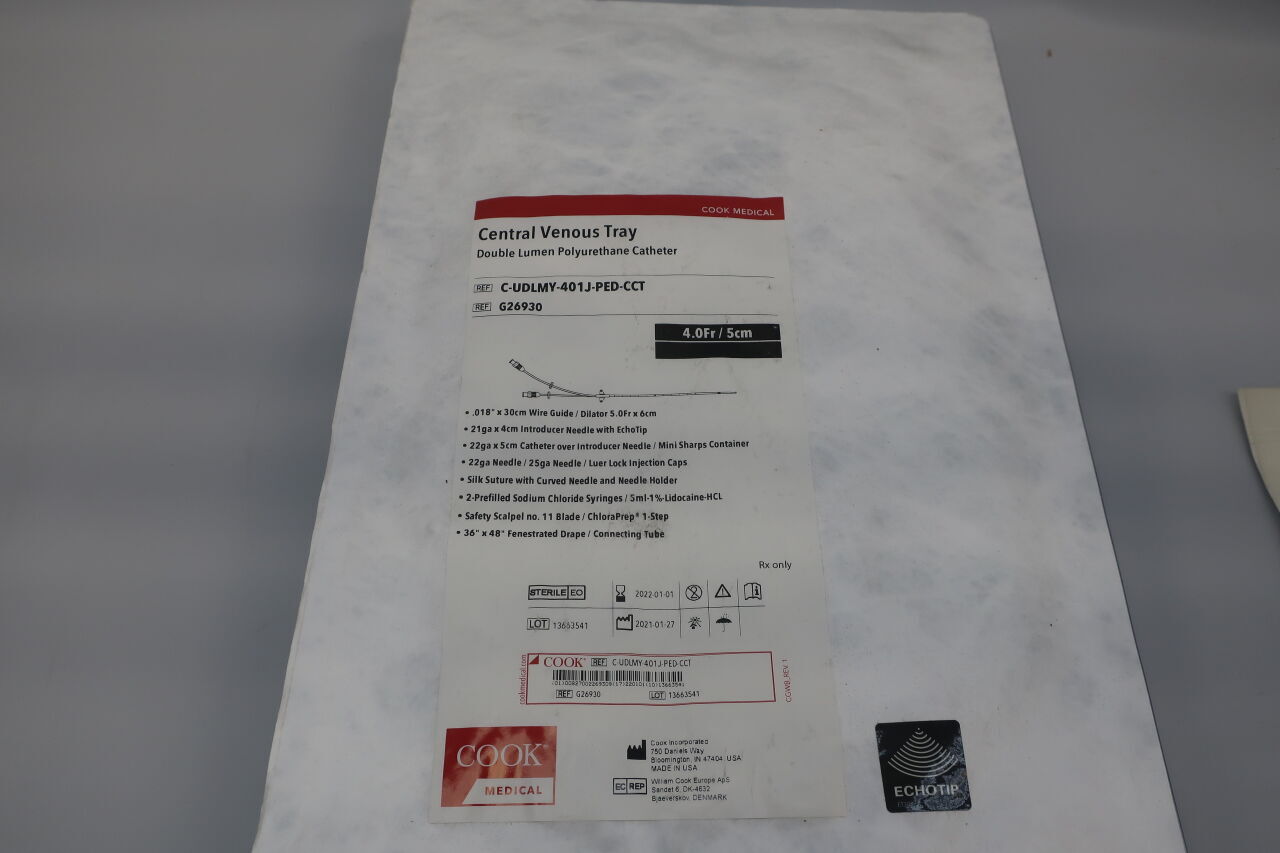 G26930 - COOK - Polyurethane Central Venous Catheter Standard Tray, 4 Fr Size, 5 cm Length, (EA) - ( Expiry Date: 2024-08-01 )