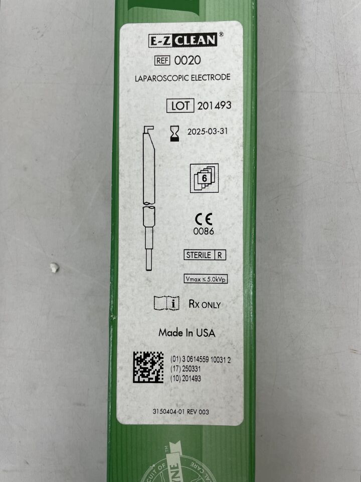 0020 - ETHICON - Electrodos laparoscópicos desechables MEGADYNE EZ CLEAN, 13,5", gancho en L, (caja de 6) - (Fecha de caducidad: 31/03/2025)