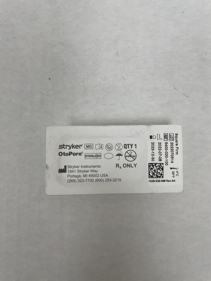 5400-020-100 - STRYKER - OtoPore Ear Square, Firm, (EA) - ( Expiry Date: 2023-12-30 )
