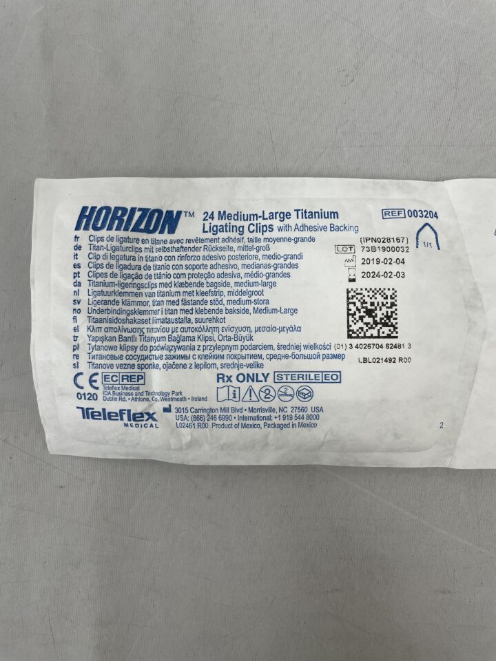 3204 - TELEFLEX - Weck Horizon Titanium Ligating Clip, Medium-Large, (EA) - ( Expiry Date: 2024-02-03 )