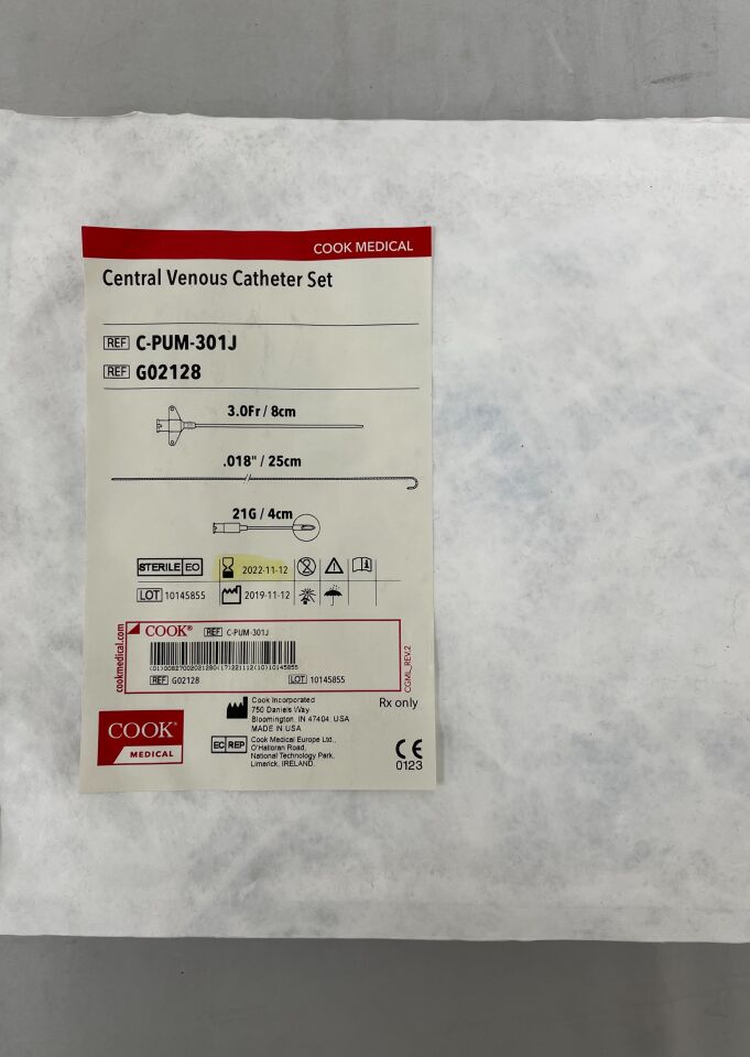 G02128 - COOK - Central Venous Catheter Set, 3fr x 8 cm Length, 0.018 in. Guidewire Diameter, (EA) - ( Expiry Date: 2022-11-12 )