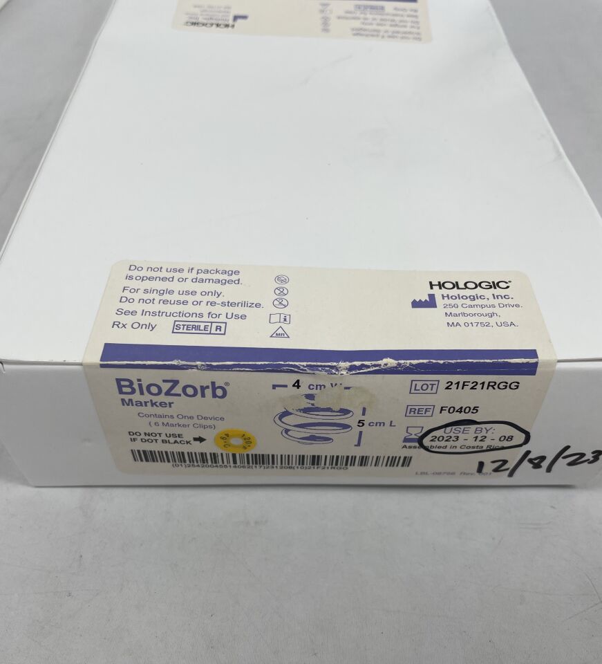F0405 - HOLOGIC - BioZorb Marker with 6 Marker Clips, 4cm W x 5cm L, (BX/1) - ( Expiry Date: 2024-05-05 )