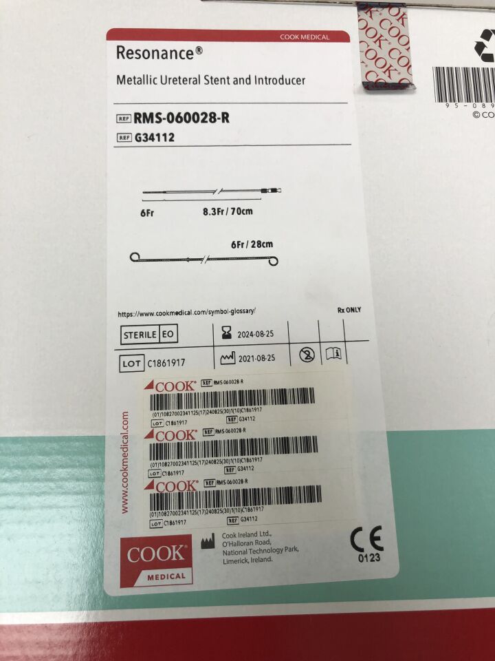 G34112 - COOK - Resonance Metallic Ureteral Stent Set, 6 Fr x 28 cm Length, () - ( Expiry Date: 2024-08-25 )
