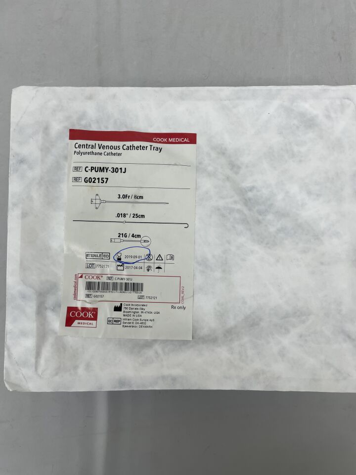 G02157 - COOK - Central Venous Catheter Tray, Polyurethane Catheter, 3F x 8cm, (EA) - ( Expiry Date: 2019-09-01 )