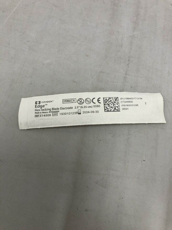 E1450X - COVIDIEN - Edge Hex-Locking Blade Electrode, 2.5in, () - ( Expiry Date: 2024-09-30 )
