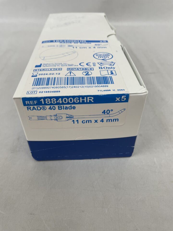 1884006HR - MEDTRONIC - 4.0mm rad 40 rotatable curved sinus blade, 11cm, () - ( Expiry Date: 2024-02-12 )