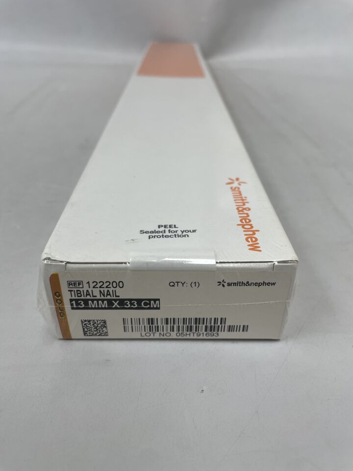 122200 - SMITH & NEPHEW - Tibial Nail, 13mm x 33cm, (BX/1) - ( Expiry Date: 2015-11-03 )