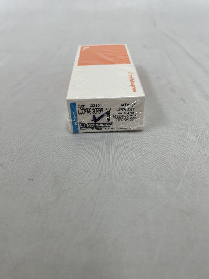 122264 - SMITH & NEPHEW - Locking Screw, 6.4 x 40mm, (BX/1) - ( Expiry Date: 2017-09-03 )