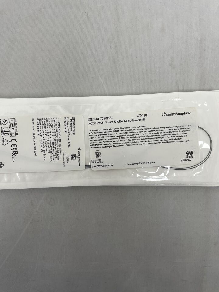 72201361 - SMITH & NEPHEW - Accu-Pass Suture Shuttle, Monofilament #1, (EA) - ( Expiry Date: 2024-05-29 )