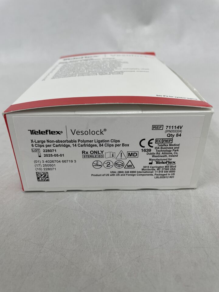 71114V - TELEFLEX - Symmetry Vesolock 聚合物結紮夾,特大號,6 個夾子/盒,(14 盒裝)-(有效期至:2025-05-01)