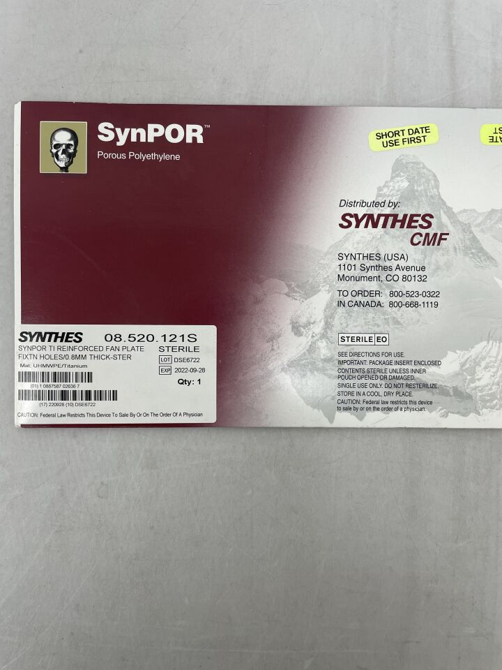 08.520.121S - SYNTHES - Synpor Smooth TI Reinforced Fan Plate 0.8mm Thick-Sterile , (BX/1) - ( Expiry Date: 2022-09-28 )