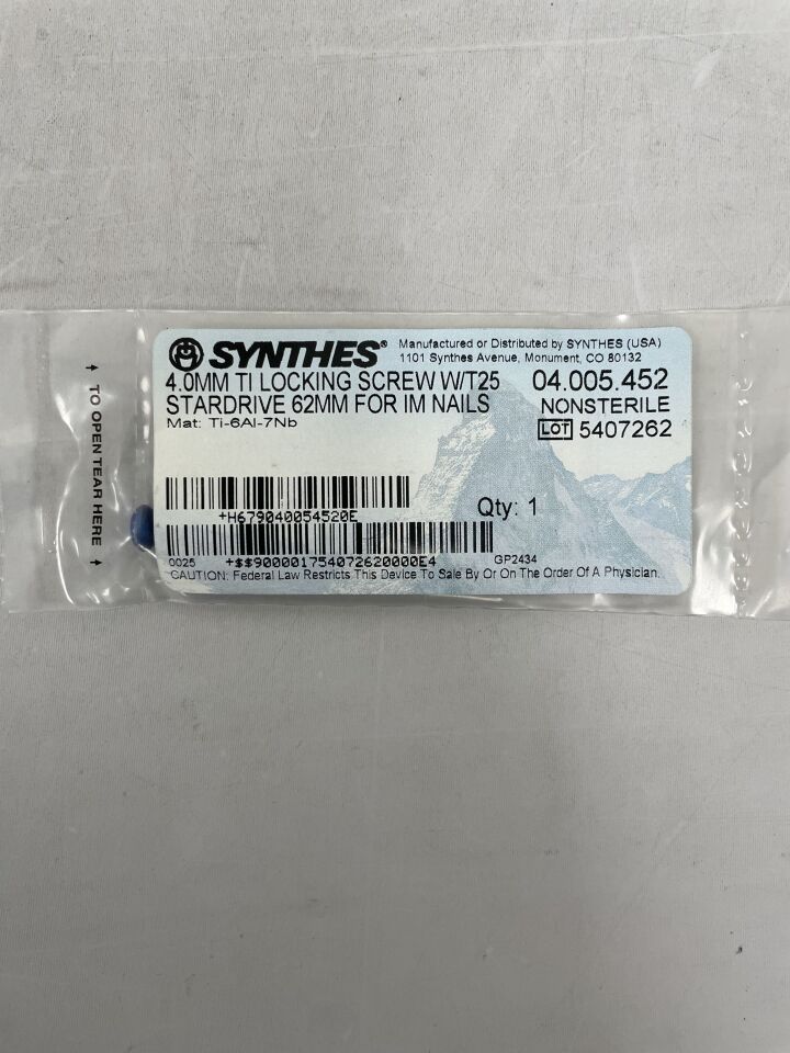 04.005.452 - SYNTHES - 4.0mm ti locking screw w/t25 stardrive 62mm for im nails, (EA) - ( Expiry Date: 2099-12-31 )