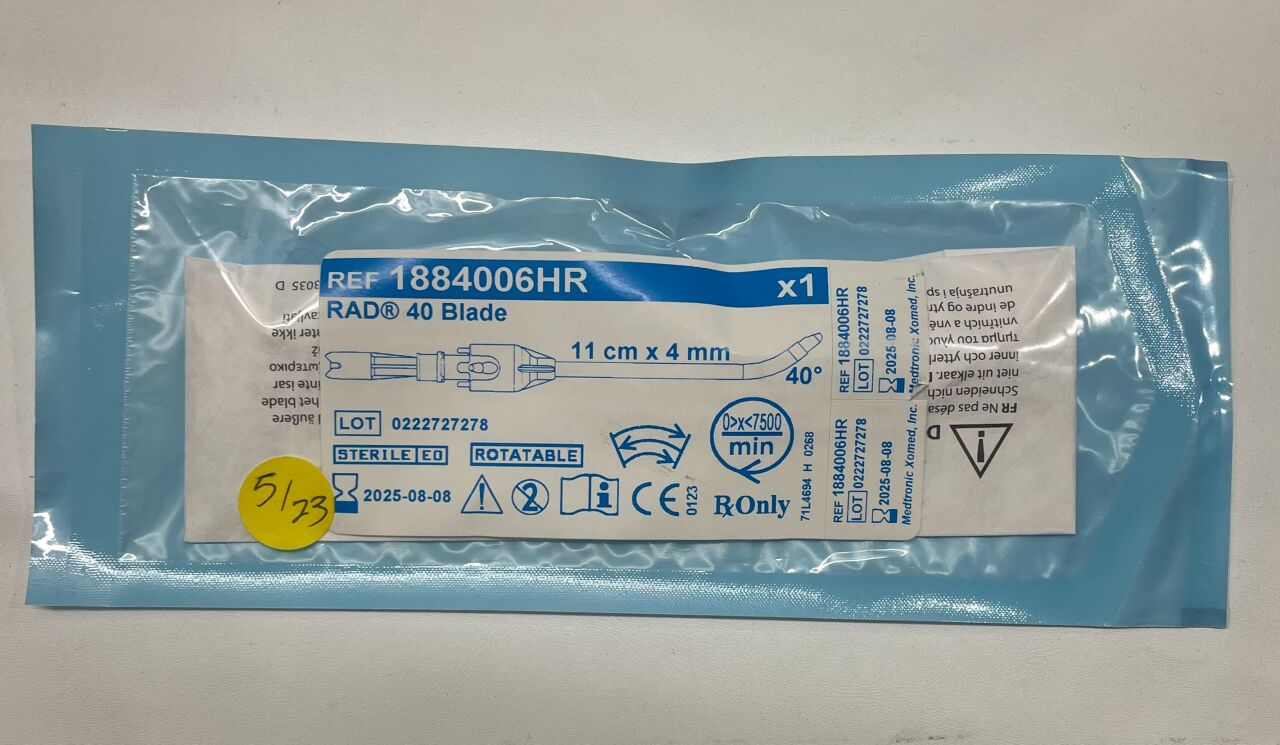 1884006HR - MEDTRONIC - 4.0mm rad 40 rotatable curved sinus blade, 11cm, () - ( Expiry Date: 2024-11-04 )