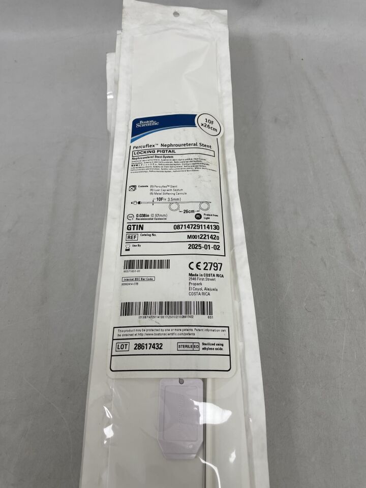 22142 - BOSTON SCIENTIFIC - Percuflex Nephroureteral Stent, 10F x 26cm, (EA) - ( Expiry Date: 2025-01-02 )