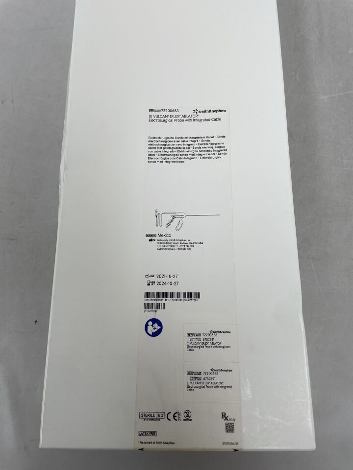 72200683 - SMITH & NEPHEW - Dyonics Eflex Monopolar Ablation Probe with Integrated Cable, Black, () - ( Expiry Date: 2024-10-27 )