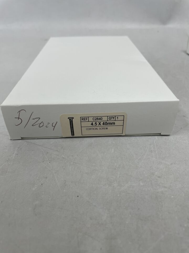 C2840 - CONMED - Cortical Screw, 4.5mm x 40mm, (BX/1) - ( Expiry Date: 2024-05-16 )