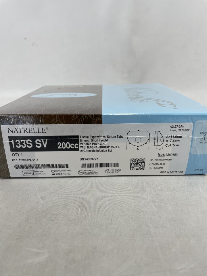 133S-SV-11-T - ALLERGAN - NATRELLE Tissue Expander with Suture Tabs, Smooth Short Height, with MAGNAFINDER Xact, 11 x 7.6 x 4.7cm, 200cc, (BX/1) - ( Expiry Date: 2024-10-13 )