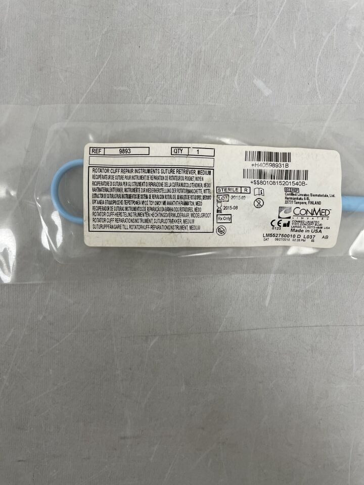 9893 - CONMED - Suture Retriever, Medium, (EA) - ( Expiry Date: 2015-08-01 )