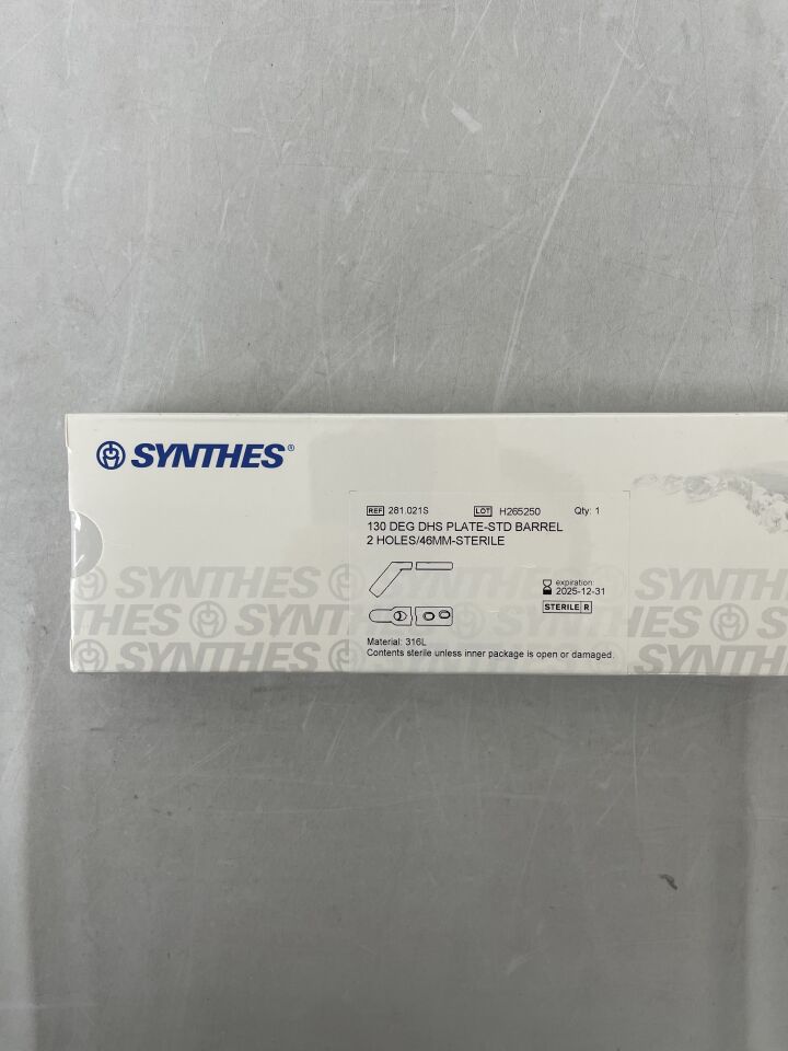 281.021S - SYNTHES - 130 Degree DHS Plate-STD Barrel, 2 holes, 46mm, (BX/1) - ( Expiry Date: 2025-12-31 )
