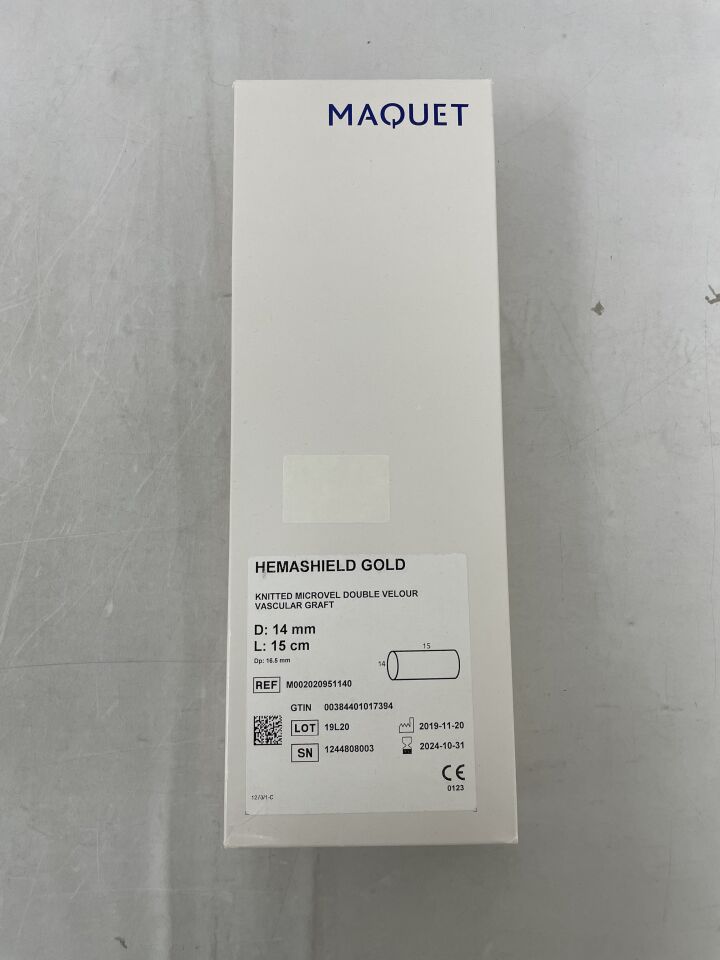 M002020951140 - MAQUET - HemaShield Gold Knitted Microvel Double Velour Vascular Graft, 14mm X 15cm length, (BX/1) - ( Expiry Date: 2024-10-31 )