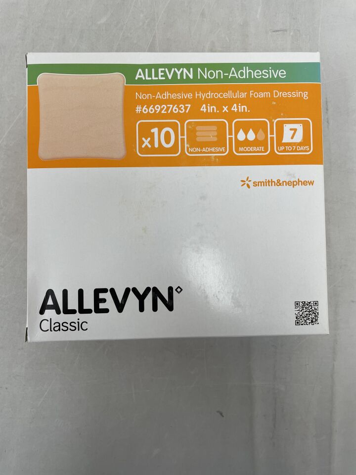 66927637 - SMITH & NEPHEW - ALLEVYN Classic Non-Adhesive Foam Dressing, 4 x 4 inch, (BX/10)