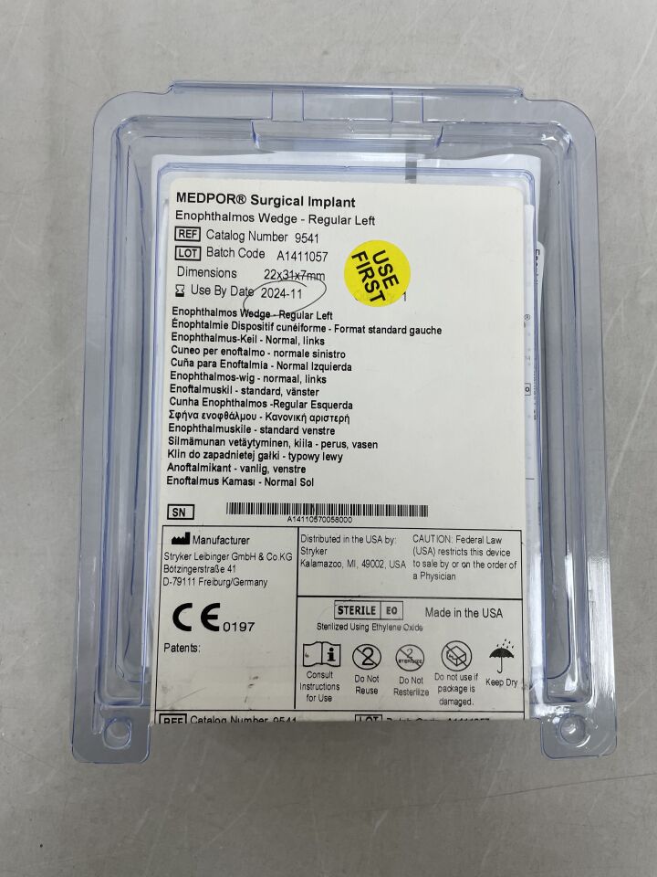 9541 - STRYKER - Medpor Wedge, Regular, Left 22mm x 31mm x 7mm, () - ( Expiry Date: 2024-11-30 )