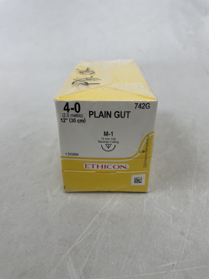 742G - ETHICON - Surgical Gut Suture - Plain, Reverse Cutting, Absorbable, M-1 13mm ½ Circle, Plain Monofilament 12" = 30cm, Size: 4-0 , ( BX/12 ) - ( Expiry Date : 2026-05-31 )