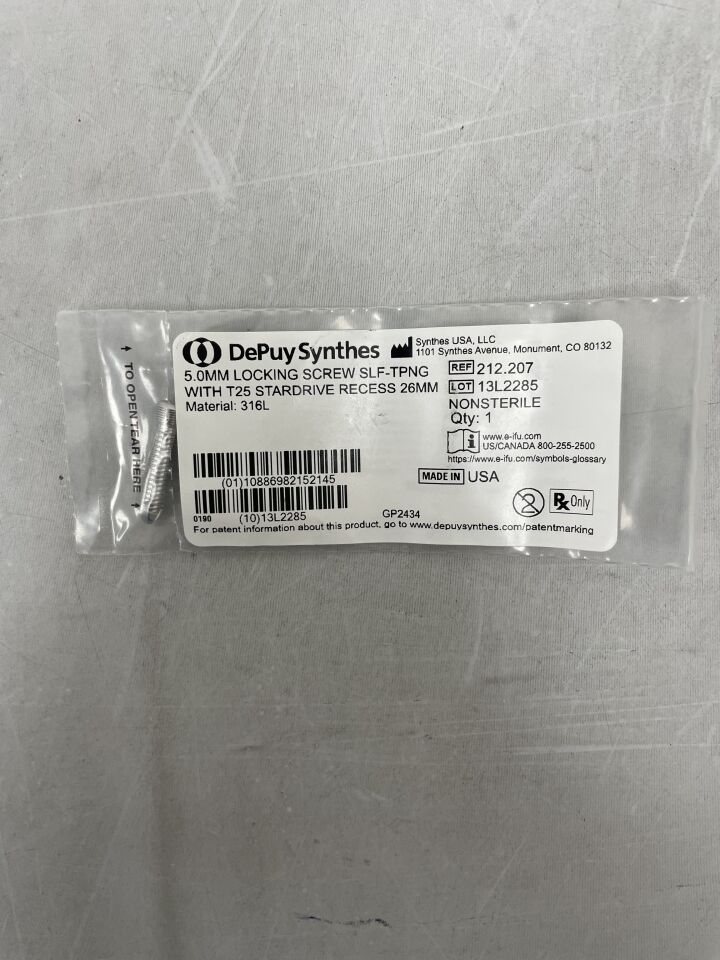 212.207 - SYNTHES - Locking Screw with T25 StarDrive Recess, 5 x 26mm , (EA) - ( Expiry Date: 2099-12-31 )