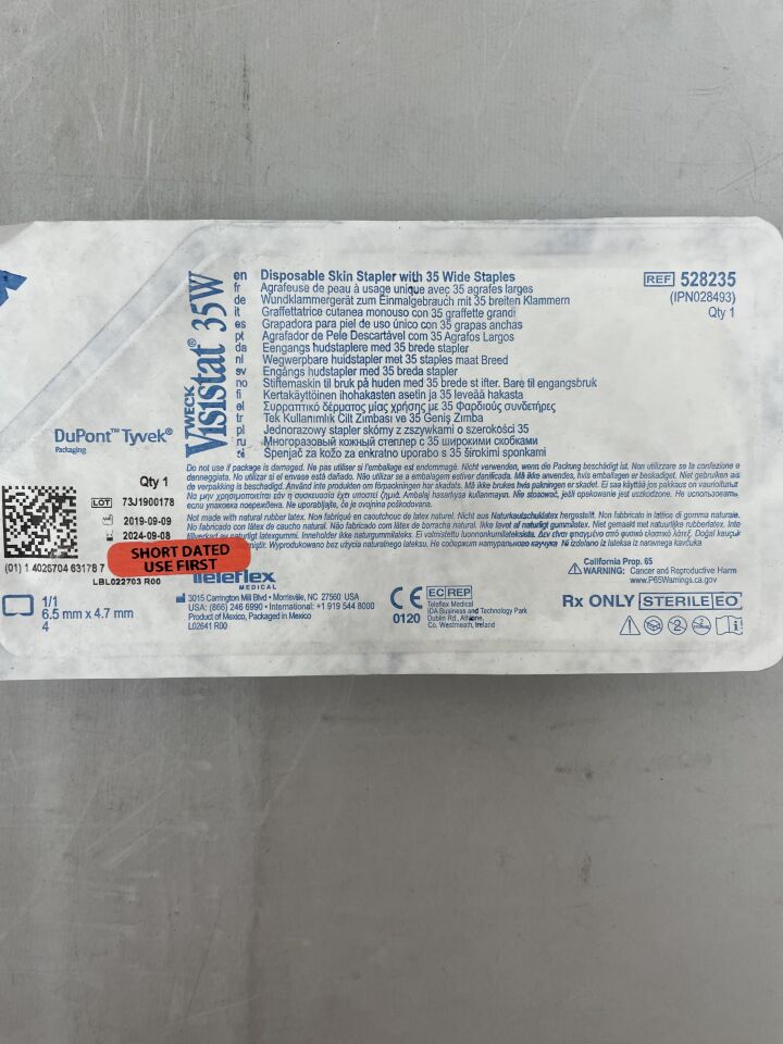 528235 - TELEFLEX - Weck Visistat 35W Fixed Head Skin Stapler, (EA) - ( Expiry Date: 2024-09-08 )