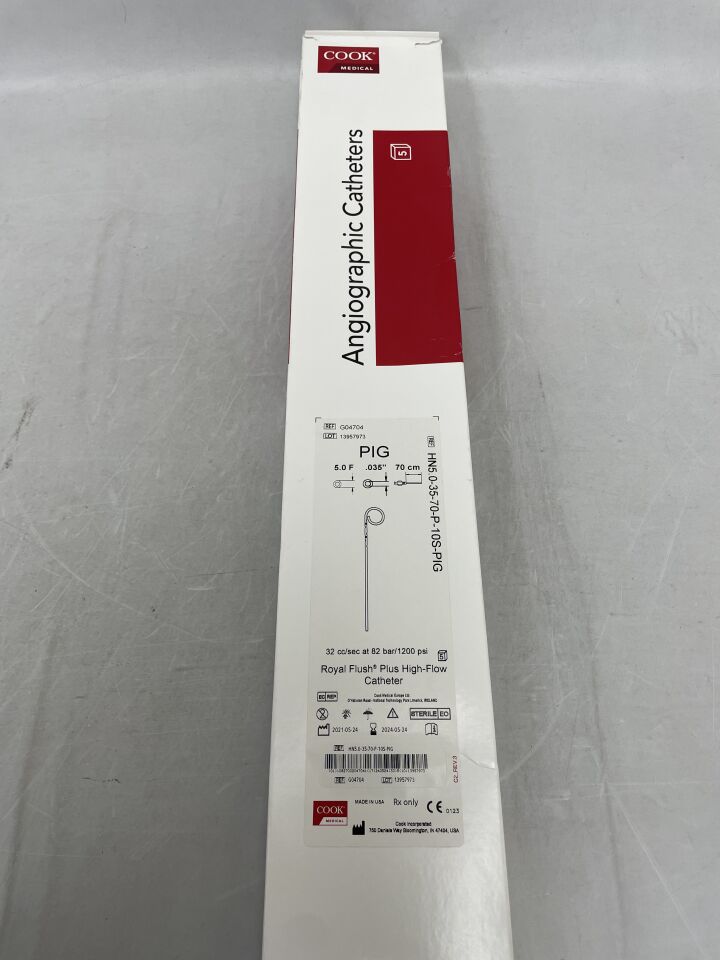 G04704 - COOK - Royal Flush Plus High Flow Catheter 5F x 70cm, 0.035" PIG, () - ( Expiry Date: 2024-05-24 )