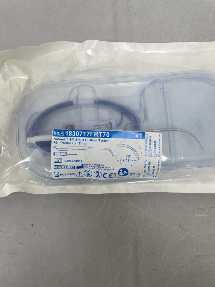 1830717FRT70 - MEDTRONIC - Nuvent 70 Degree Angle Frontal Balloon Seeker, 7 OD x 17 mm Length, (EA) - ( Expiry Date: 2025-03-26 )