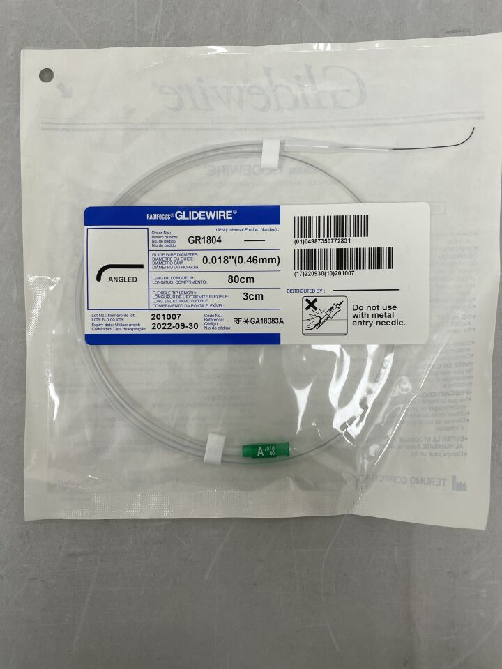 GR1804 - TERUMO - Radiofocus Glidewire, 0.018" Dia, 80cm length, 3cm flexible tip length, Angled, (EA) - ( Expiry Date: 2022-09-30 )