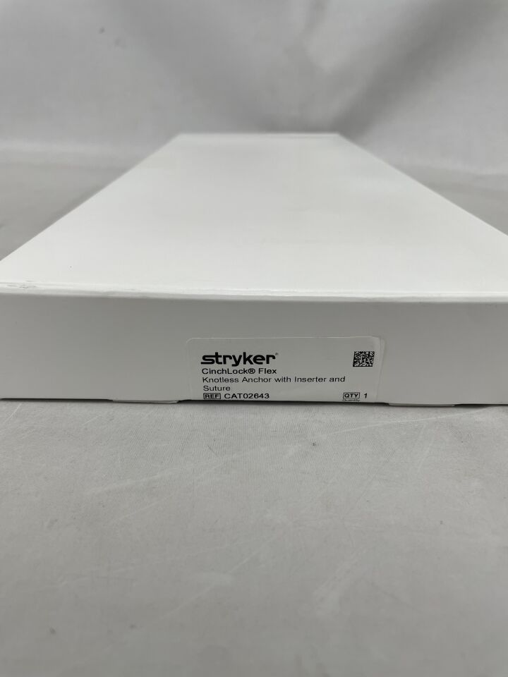CAT02643 - STRYKER - CinchLock Flex Knotless Anchor with Inserter & #1 UHMWPE Blue Co-Braid Suture, (BX/1) - ( Expiry Date: 2024-08-23 )