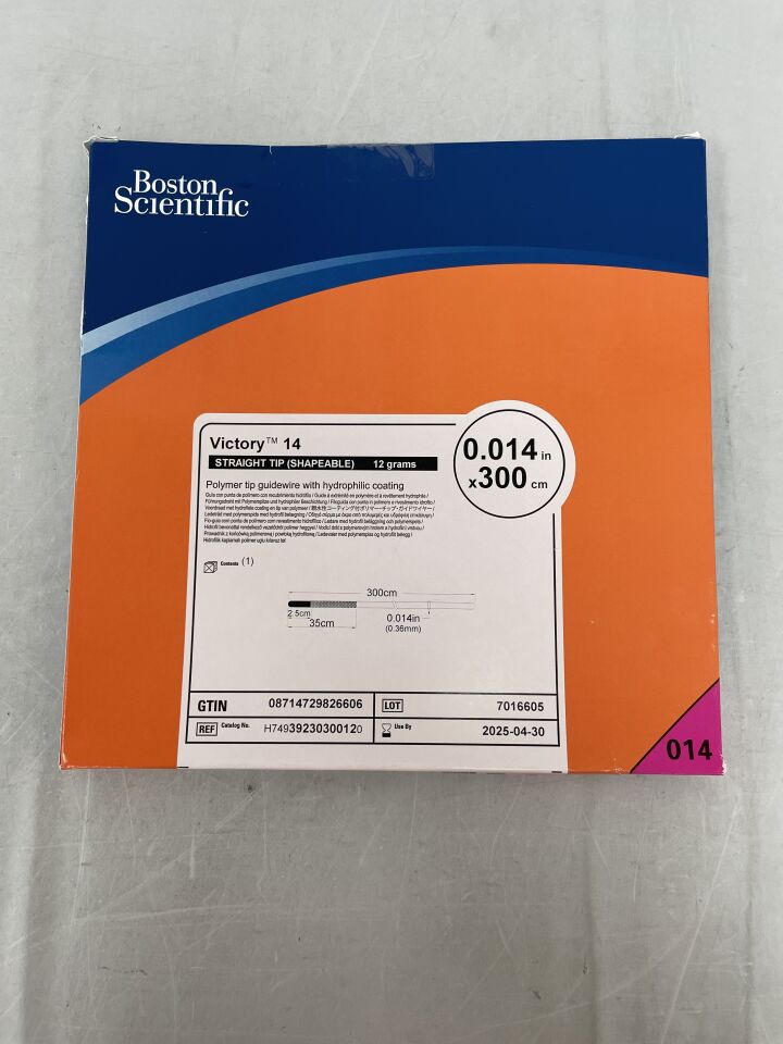 3923030012 - BOSTON SCIENTIFIC - Victory 14 Polymer Tip Guidewire - Straight Tip (Shapeable), 12 grams - .014" x 300cm, (BX/1) - ( Expiry Date: 2025-04-30 )
