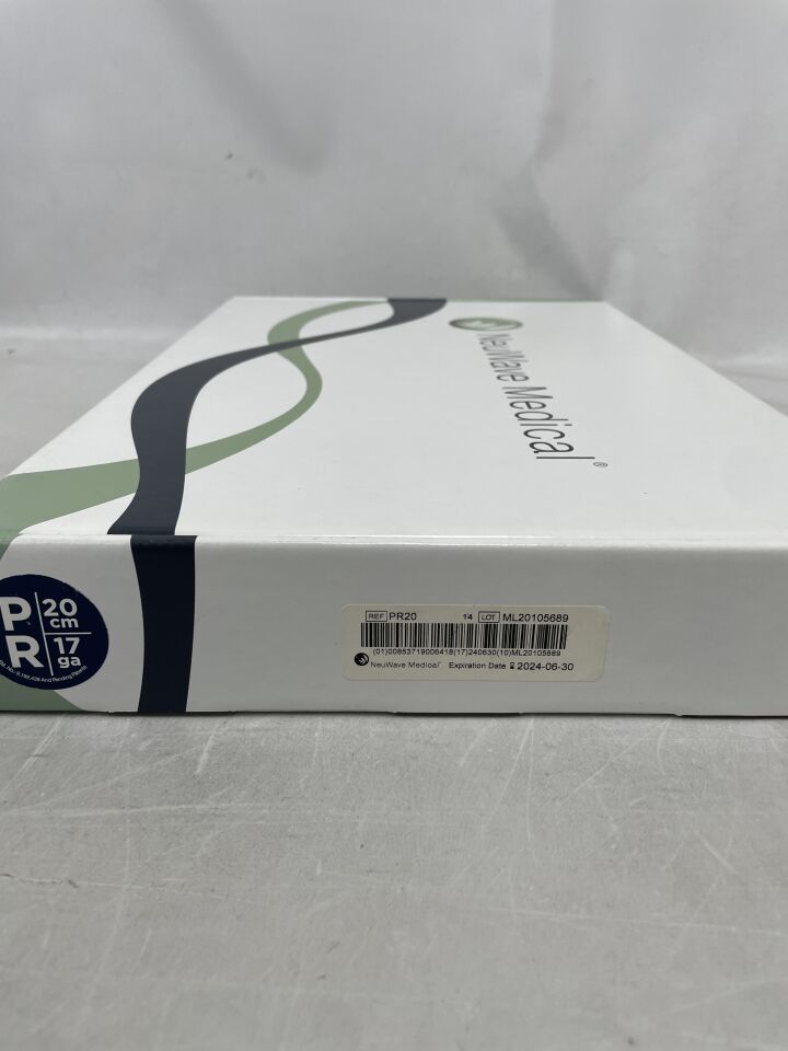 PR20 - NEUWAVE MEDICAL - Probe, 20 cm Length, 17G, (BX/1) - ( Expiry Date: 2024-06-30 )