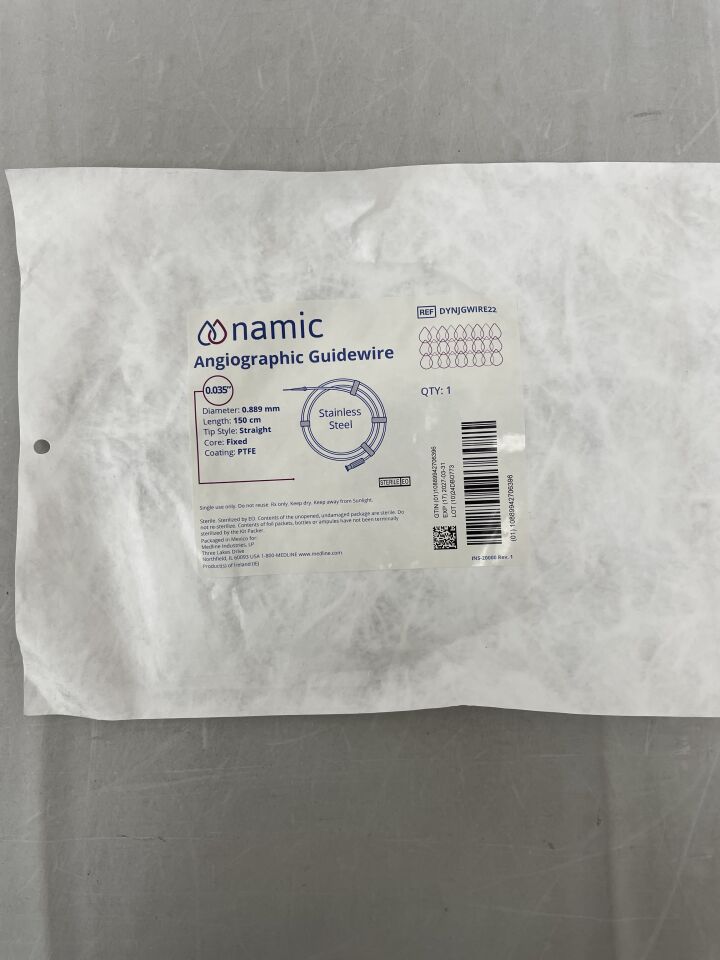 DYNJGWIRE22 - MEDLINE - Guía Namic de acero inoxidable, 0,035" de diámetro, 150 cm, punta recta, revestimiento de silicona, núcleo fijo, cono estándar, (unidad) - (Fecha de caducidad: 31/03/2027)