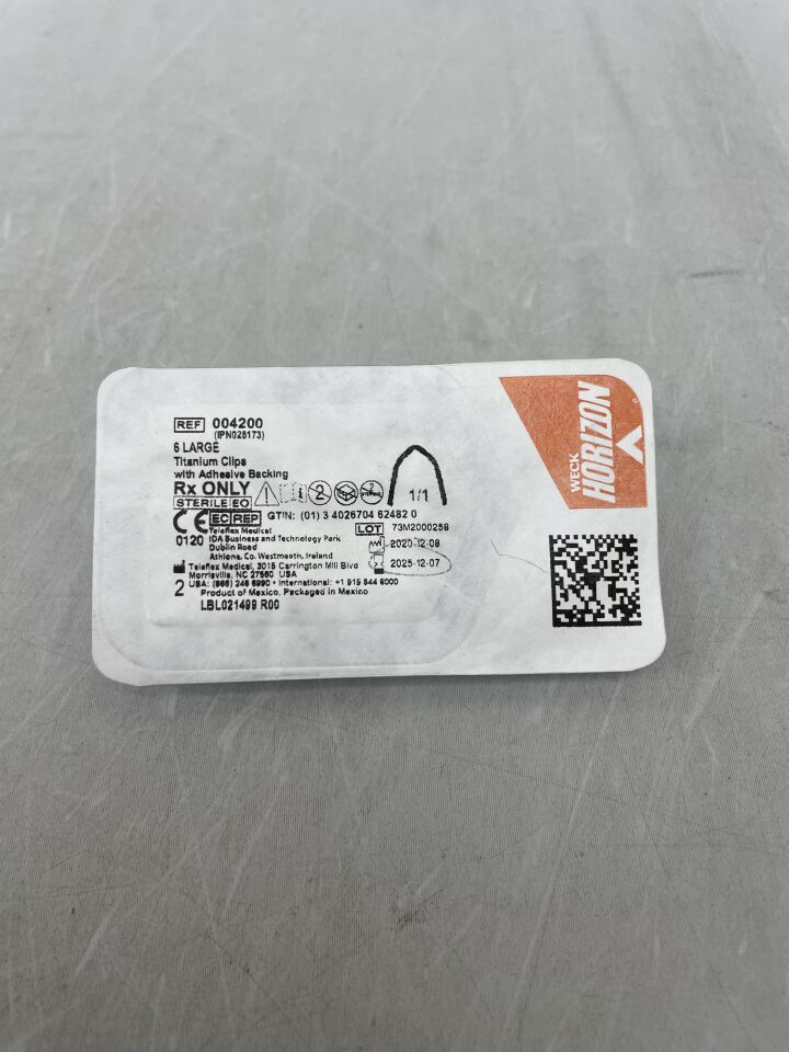 4200 - TELEFLEX - Horizon Precise 易裝式鈦合金結紮夾,大號,6 個/盒,(EA)-(有效期至:2025-12-07)