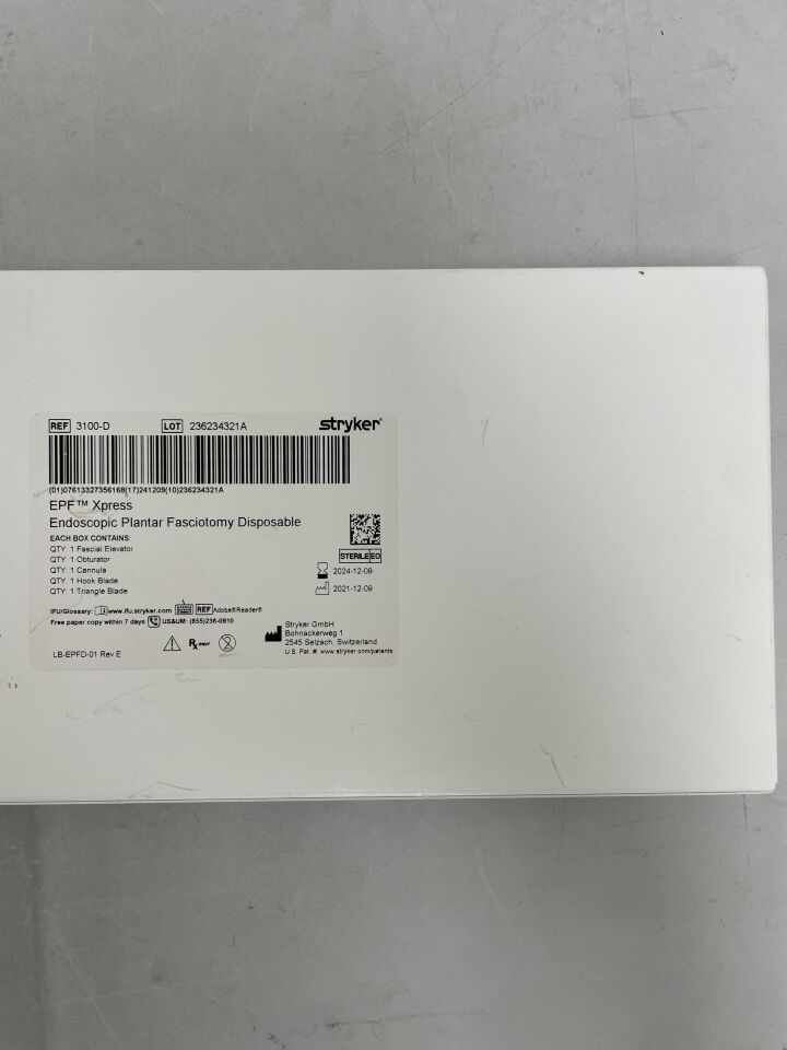 3100-D - STRYKER - Instratek Endoscopic Plantar Fasciotomy Kit, (BX/1) - ( Expiry Date: 2024-12-09 )