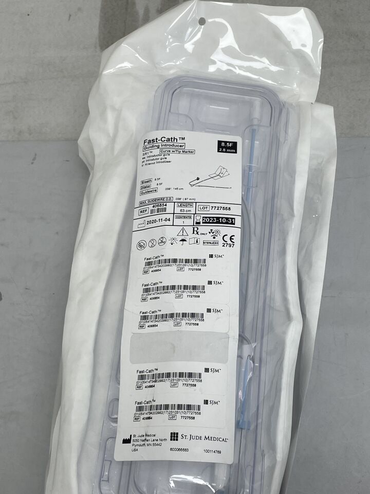 406854 - ST JUDE MEDICAL - Fast-Cath Guiding Introducer, 8.5F., () - ( Expiry Date: 2023-10-31 )