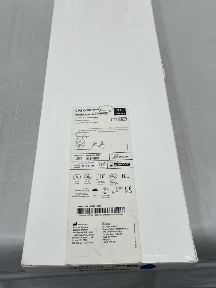DS2C001 - ST JUDE MEDICAL - Slicable Outer Guide Catheter, 9F, (BX/1) - ( Expiry Date: 2020-03-31 )