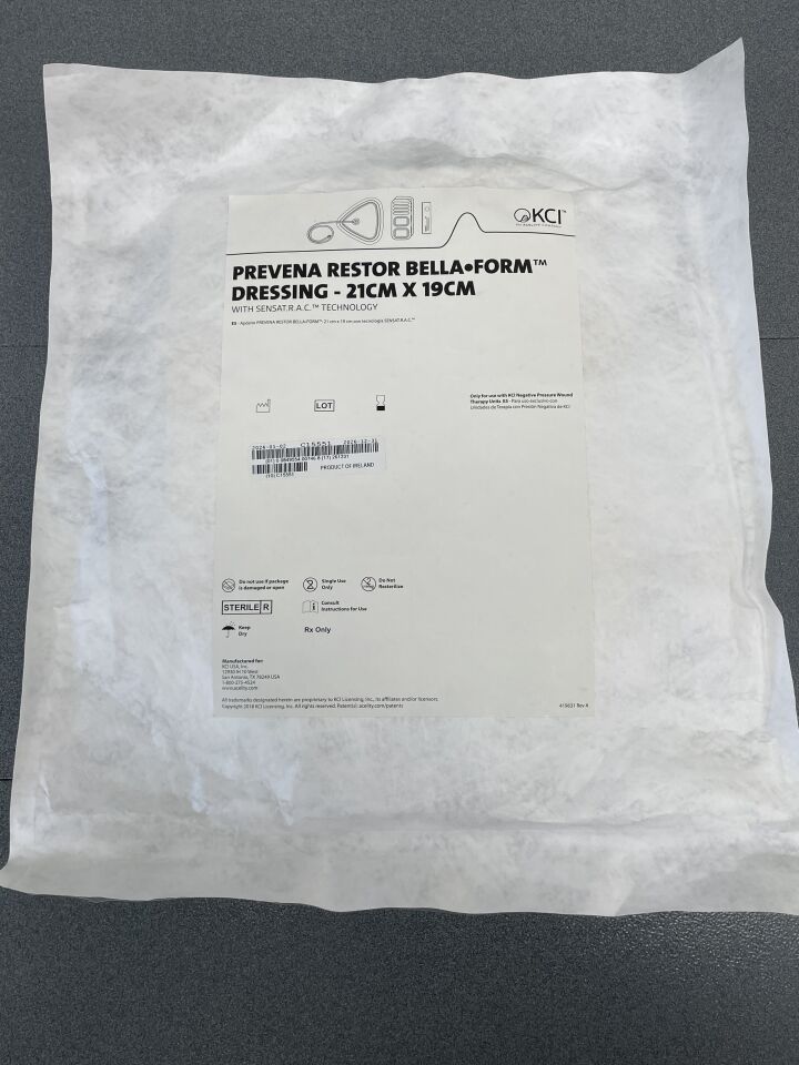 PRE5321-D - KCI - PREVENA Bella-Form Dressing 24cm x 22cm (DRESSING ONLY) , ( ) - ( Expiry Date : )