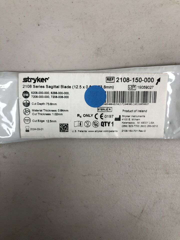2108-150-000 - STRYKER - 2108 Series Sagittal Blade, 12.5 x 0.64 x 73.8mm, (EA) - ( Expiry Date: 2024-03-01 )