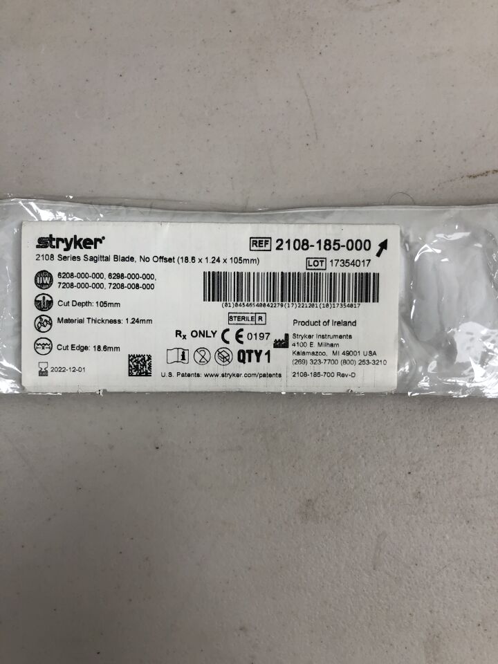 2108-185-000 - STRYKER - Sagittal Blade 18.6 x 1.24 x 105mm, (EA) - ( Expiry Date: 2022-12-01 )