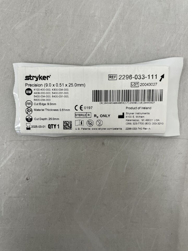 2296-033-111 - STRYKER - Precision Thick Blade, 25 x 9mm, () - ( Expiry Date: )