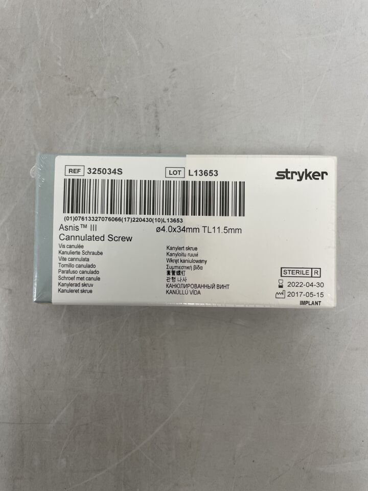325034S - STRYKER - Asnis III Cannulated Screw, 4 x 34mm, () - ( Expiry Date: )