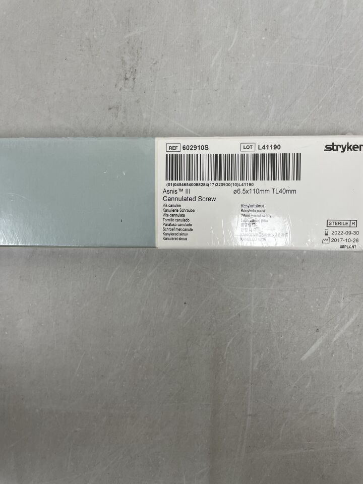602910S - STRYKER - Asnis III Cannulated Screw, 6.5 x 110mm, () - ( Expiry Date: )